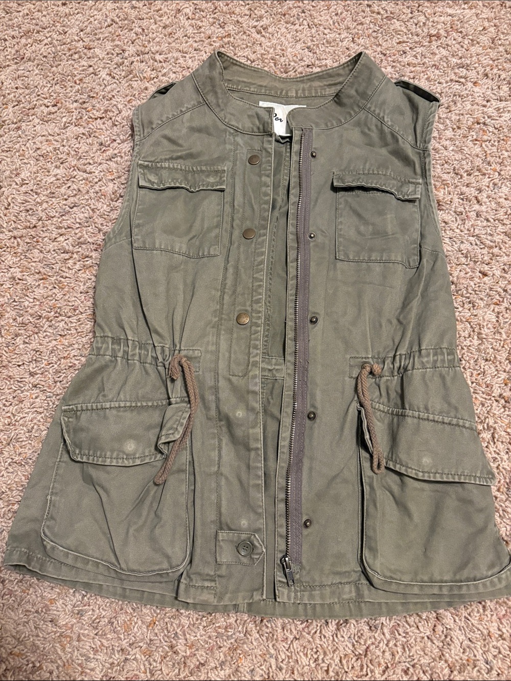 Per Se Olive Green Utility Vest